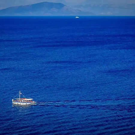 Aphrodite In Corfu * Corfu (city)